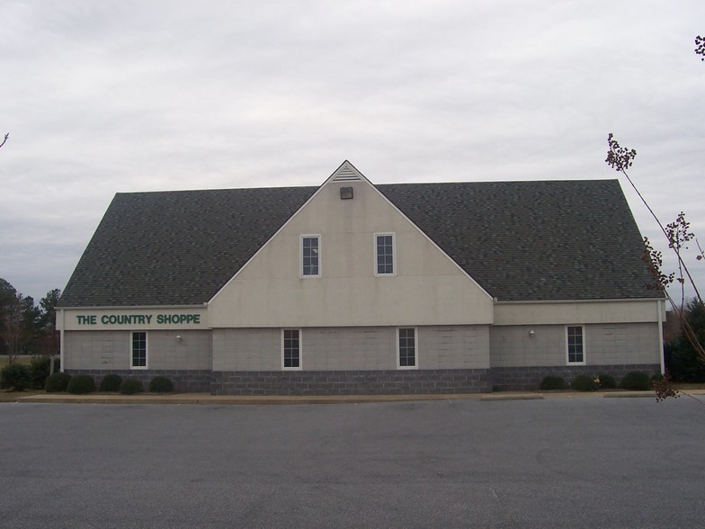 32057 Beaver Run Dr, Salisbury, MD for sale - Primary Photo - Image 1 of 8