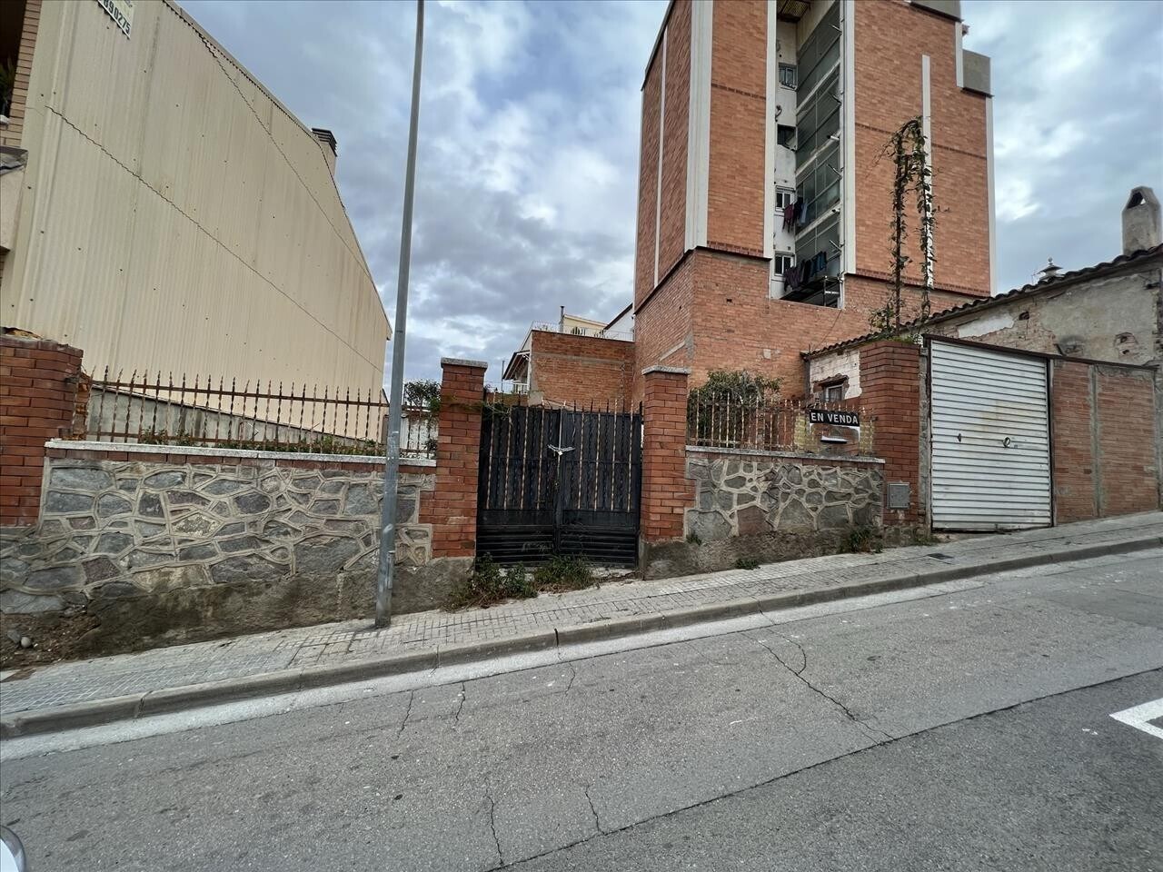 Carrer Alacant, 13, Rubí, Barcelona for sale Primary Photo- Image 1 of 12