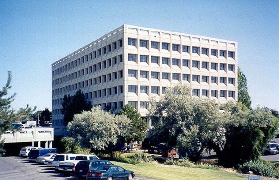 1200 Jadwin Ave, Richland, WA à vendre - Photo principale - Image 2 de 39