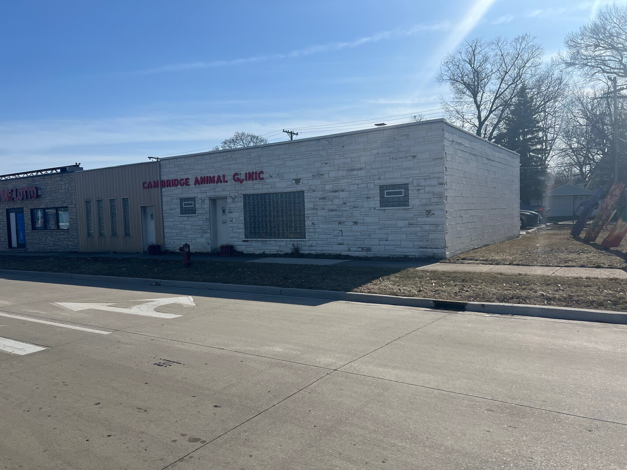 22643 S Chrysler Dr, Hazel Park, MI for lease Primary Photo- Image 1 of 8
