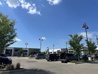 Plus de détails pour 1115 St Albert Trl, St. Albert, AB - Vente au détail à louer