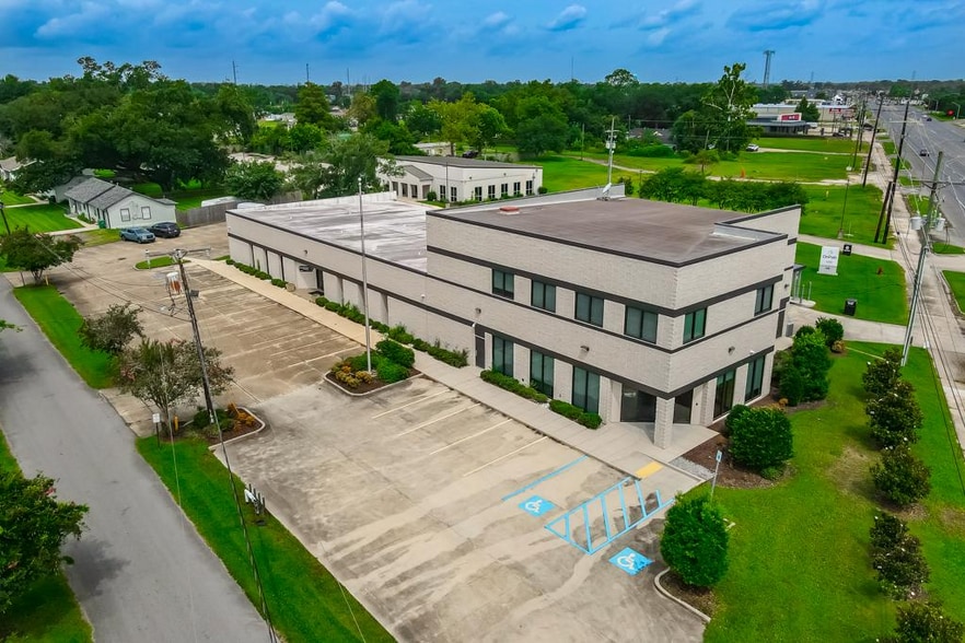 805 Robin St/ 406 Airline Hwy, La Place, LA for sale - Building Photo - Image 2 of 60