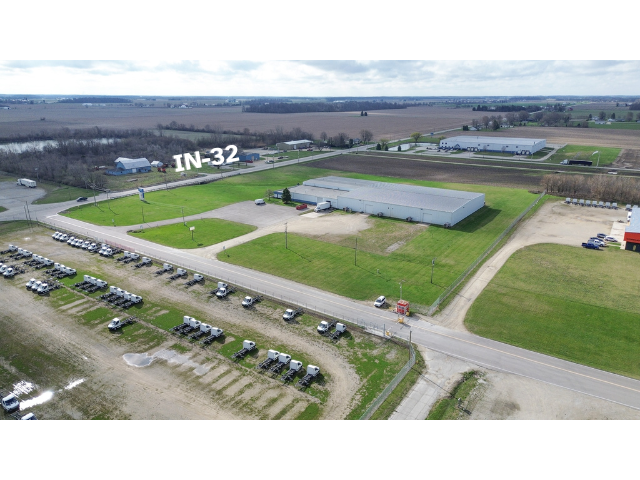 946 S State Road 32, Union City, IN à louer - Photo du bâtiment - Image 3 de 25