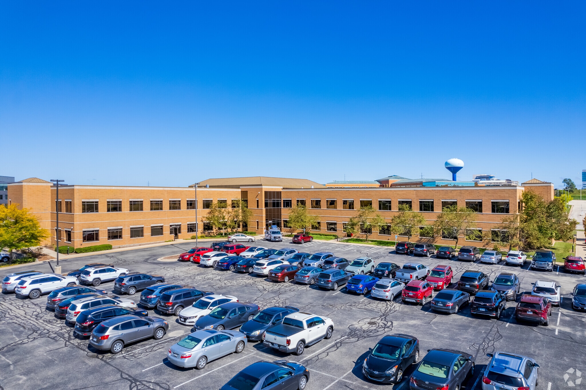 10001 W Innovation Dr, Wauwatosa, WI for lease Building Photo- Image 1 of 6