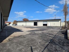 1511 Brandi Ln, Round Rock, TX for lease Building Photo- Image 2 of 26