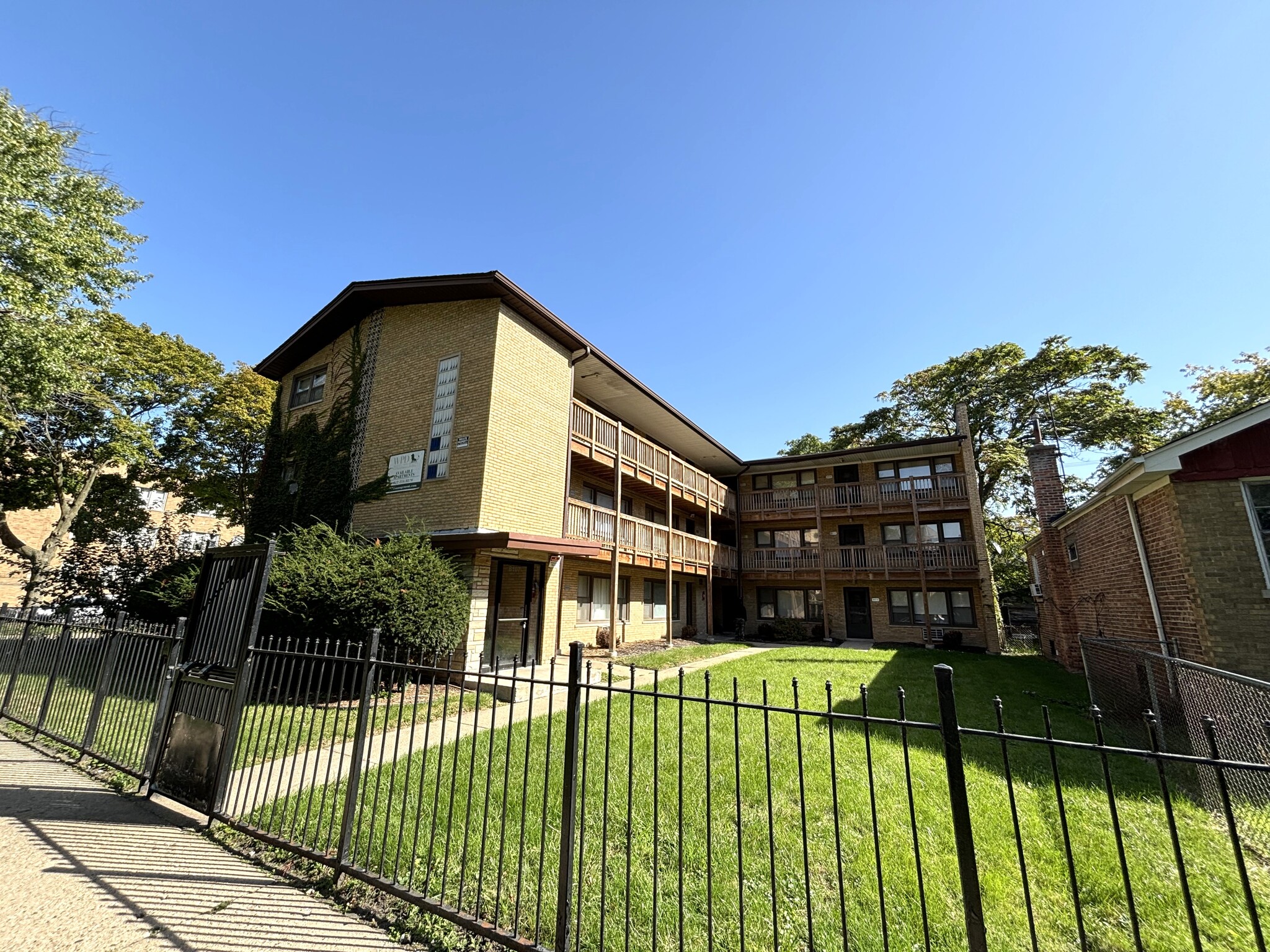 8107 S Ellis Ave, Chicago, IL à vendre Photo principale- Image 1 de 11