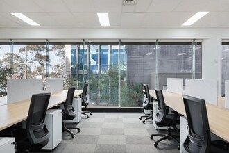 541 Blackburn Rd, MOUNT WAVERLEY for lease Interior Photo- Image 1 of 9