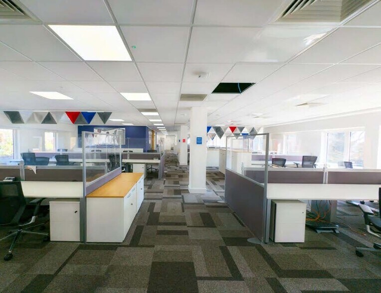 36-38 Upper Marlborough Rd, St Albans à louer - Photo du bâtiment - Image 3 de 9