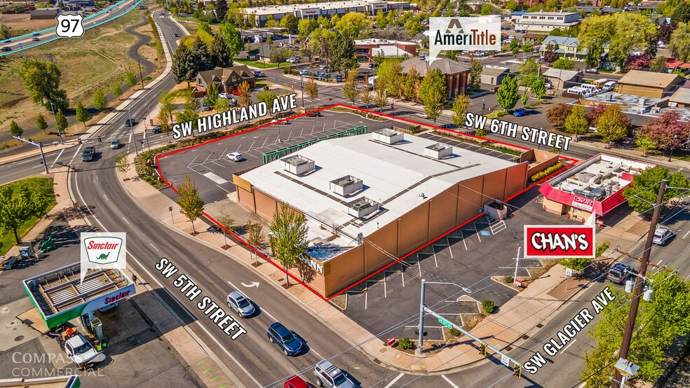 732 SW 6th St, Redmond, OR for lease - Building Photo - Image 2 of 12