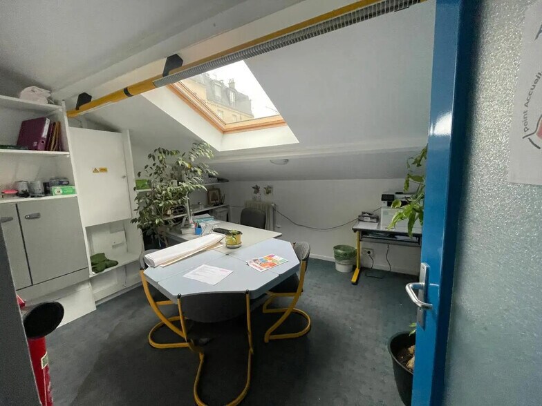 Office in Vincennes for sale - Interior Photo - Image 2 of 6