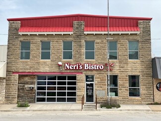 Plus de détails pour 111 E Archer St, Jacksboro, TX - Commerce de détail à louer