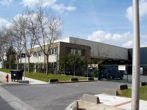 Industrial in Bondoufle for lease - Building Photo - Image 2 of 6