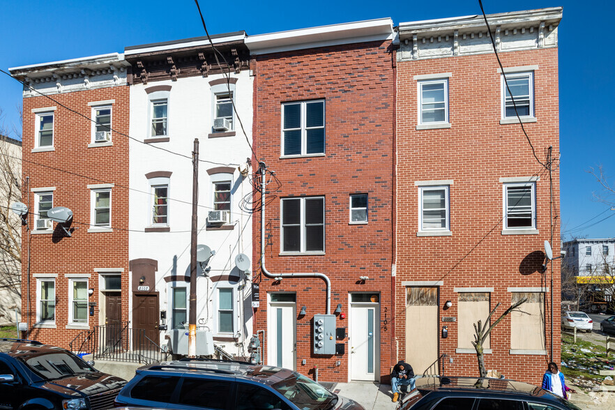 2105 N 8th St, Philadelphia, PA for sale - Primary Photo - Image 1 of 1