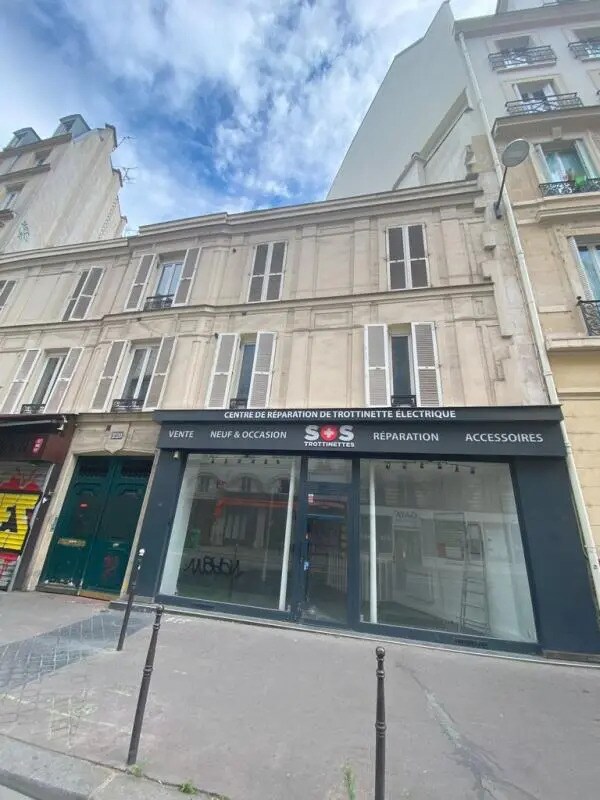 Retail in Paris for lease Building Photo- Image 1 of 5