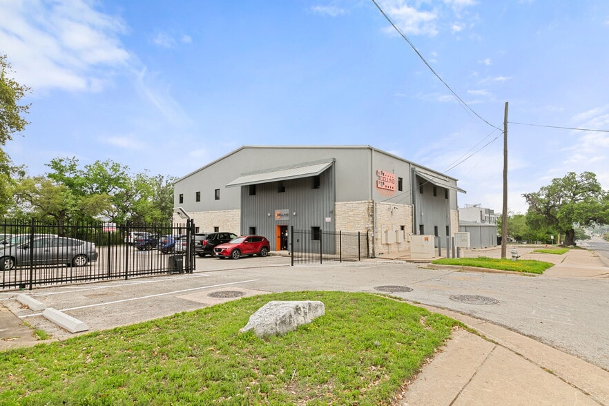 4719 S Congress Ave, Austin, TX for sale - Building Photo - Image 1 of 11