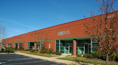 8642 W Market St, Greensboro, NC for lease Building Photo- Image 1 of 2