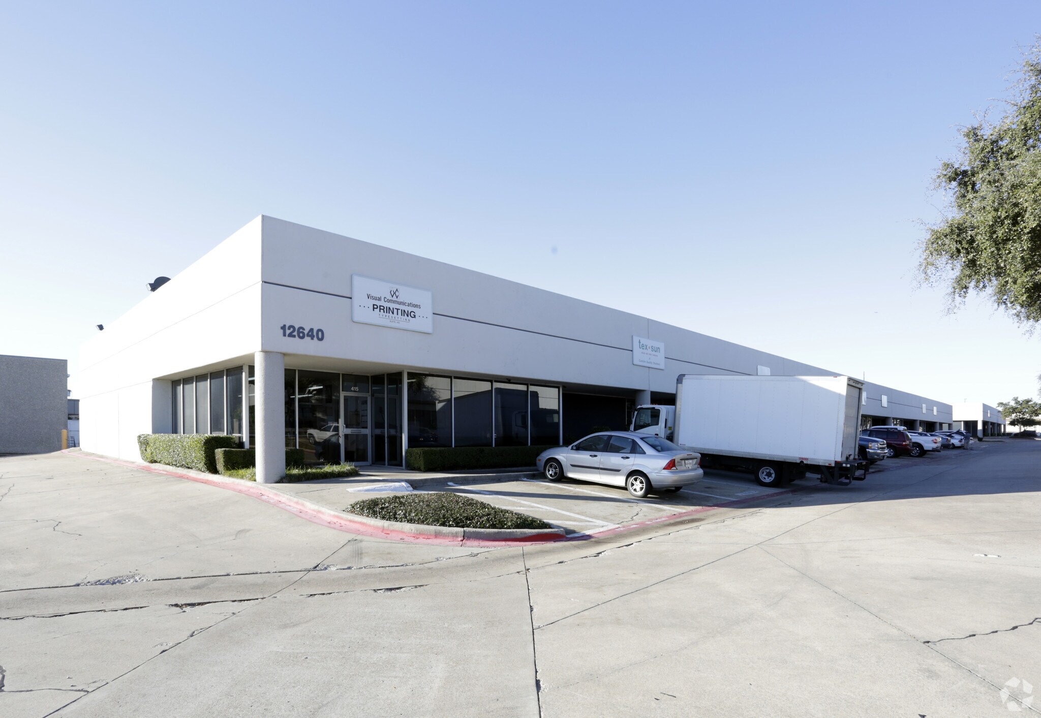 12640 Northwest Hwy E, Dallas, TX à louer Photo du bâtiment- Image 1 de 6