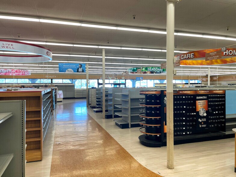 1021 Bridge St, Colusa, CA for lease - Building Photo - Image 3 of 6