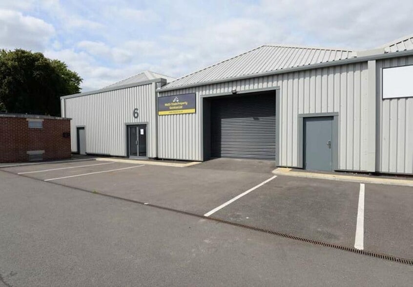 1-6 Bedford St, St Helens for lease - Building Photo - Image 3 of 13