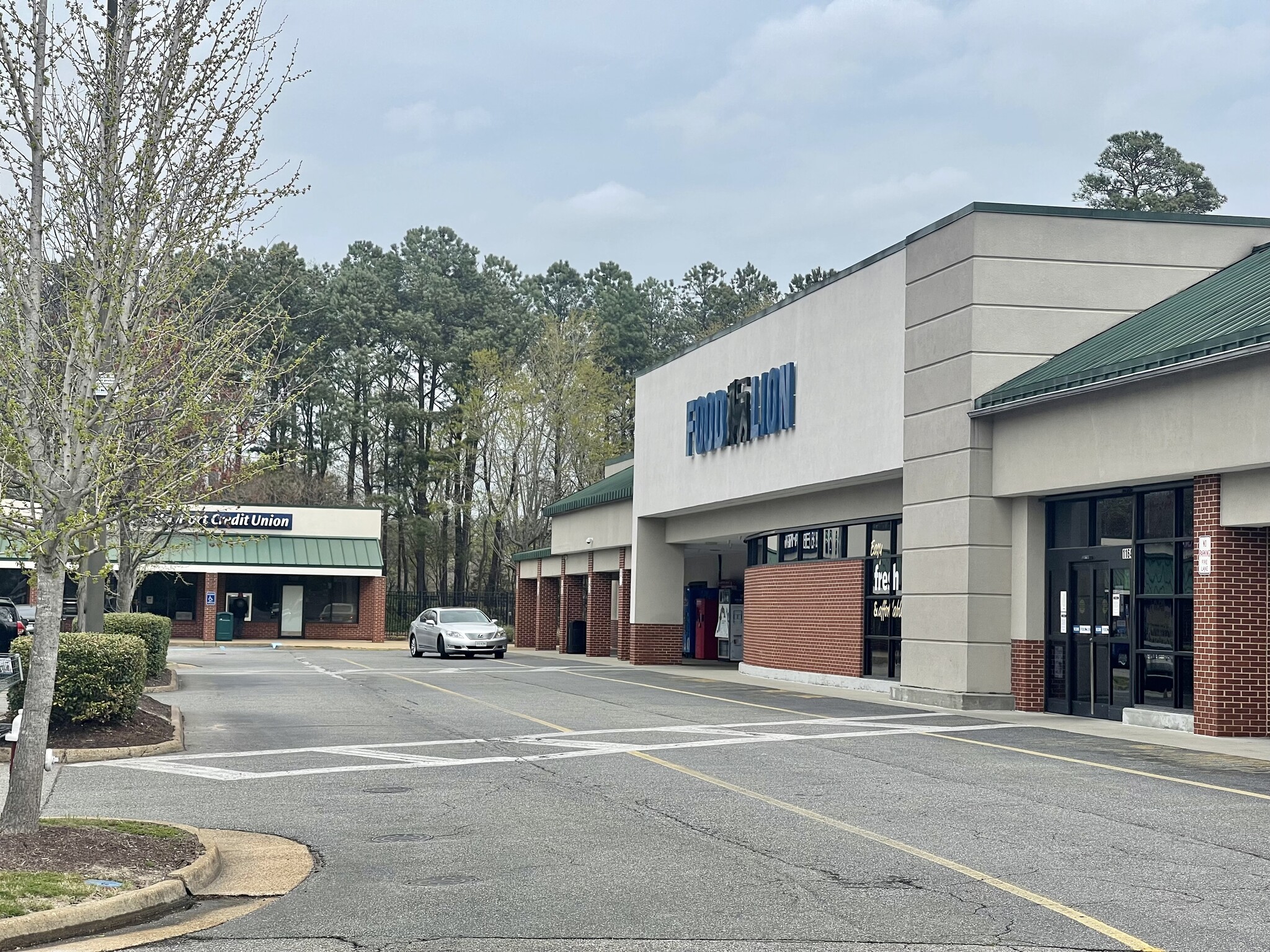 1122-1192 Big Bethel Rd, Hampton, VA for lease Building Photo- Image 1 of 10