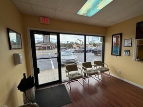 4239 Kennedy blvd, Tampa, FL à louer Photo intérieure- Image 1 de 3