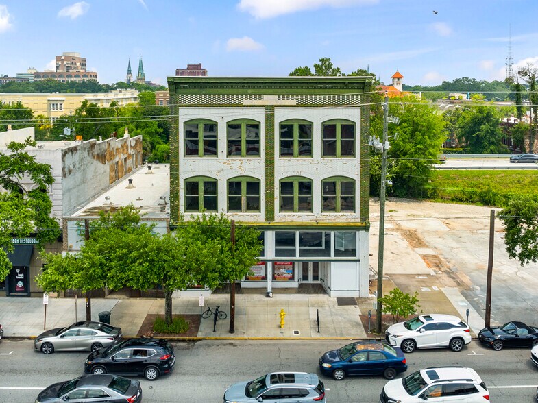 408-410 Martin Luther King Jr Blvd, Savannah, GA à louer - Photo du bâtiment - Image 1 de 26