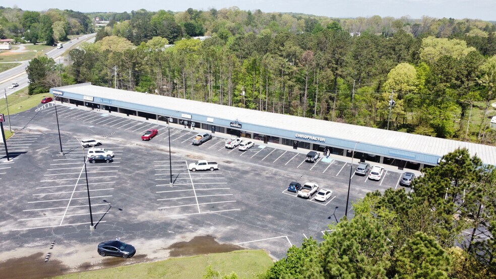 1021 Us-431, Anniston, AL à louer - Photo du bâtiment - Image 2 de 5