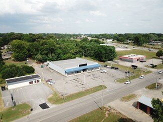 More details for 1401 Woodmont Dr, Tuscumbia, AL - Retail for Lease