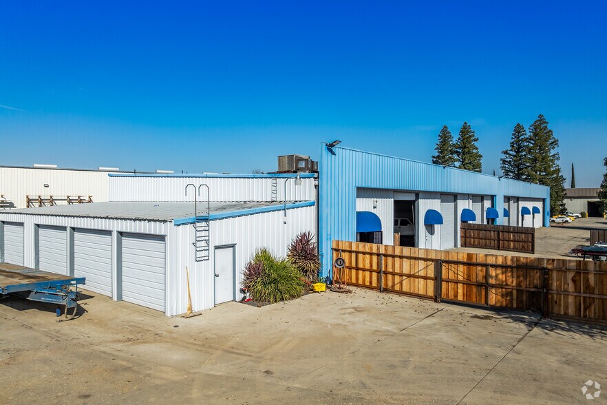 3765-3793 Wilcox Rd, Stockton, CA à louer - Photo du bâtiment - Image 2 de 4