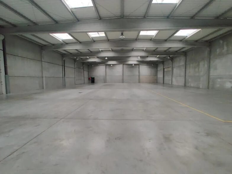 Office in Saint-André-lez-Lille for lease - Interior Photo - Image 2 of 9