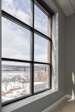 35 Main St, Poughkeepsie, NY for lease Interior Photo- Image 2 of 6