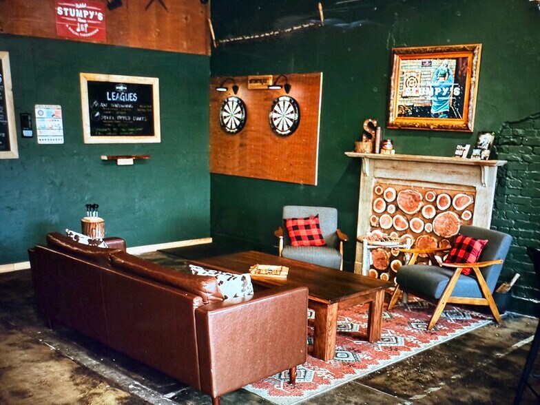 1719 N Main St, Jacksonville, FL à louer - Photo du bâtiment - Image 3 de 4