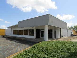 More details for 200 E Admiral Doyle Dr, New Iberia, LA - Retail for Sale