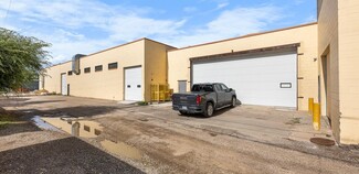 Plus de détails pour 461 Athabasca St E, Moose Jaw, SK - Industriel à louer