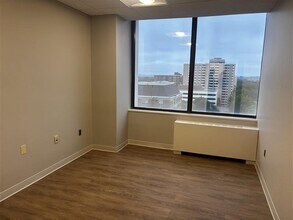 5530 Wisconsin Ave, Chevy Chase, MD for lease Interior Photo- Image 1 of 8