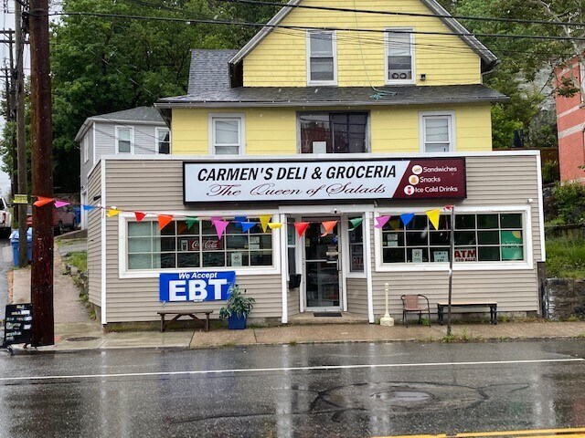 122 N Main St, Norwich, CT à louer - Photo du bâtiment - Image 3 de 15