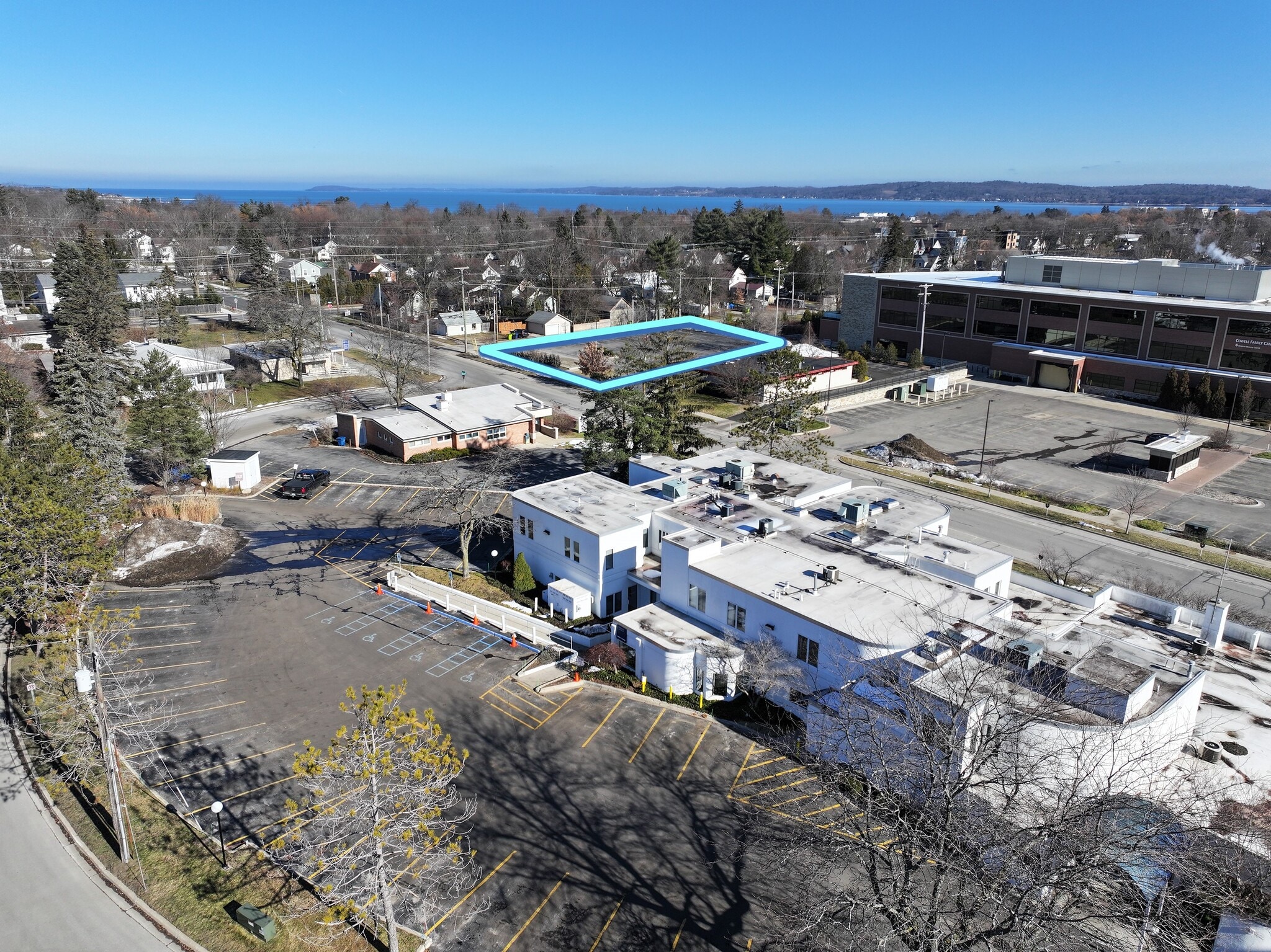 103 Madison St, Traverse City, MI for sale Aerial- Image 1 of 8