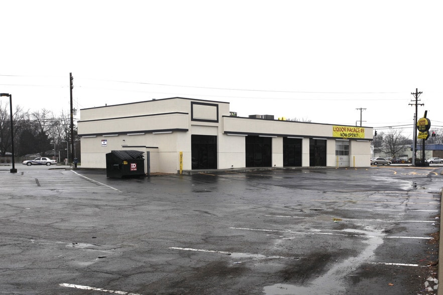 5601 Preston Hwy, Louisville, KY for sale - Primary Photo - Image 1 of 4