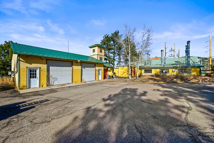 26731 Main St, Conifer, CO à vendre - Photo du bâtiment - Image 2 de 10
