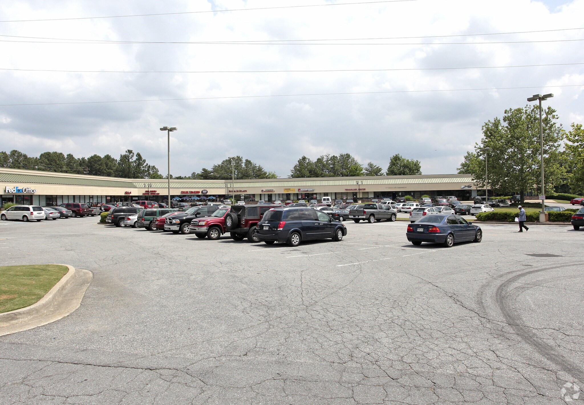 2311 Windy Hill Rd SE, Marietta, GA for lease Primary Photo- Image 1 of 3