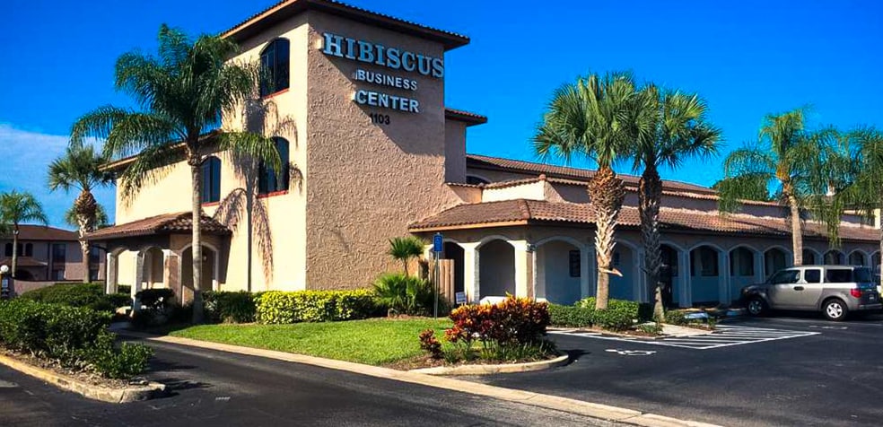 1101-1103 W Hibiscus Blvd, Melbourne, FL for lease - Primary Photo - Image 1 of 1