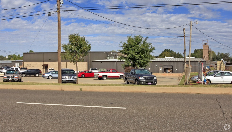 2910 S Glenn Ave, Oklahoma City, OK à vendre - Photo du bâtiment - Image 2 de 15