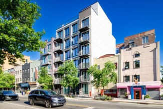 Plus de détails pour 630 Grand St, Brooklyn, NY - Multi-résidentiel à vendre