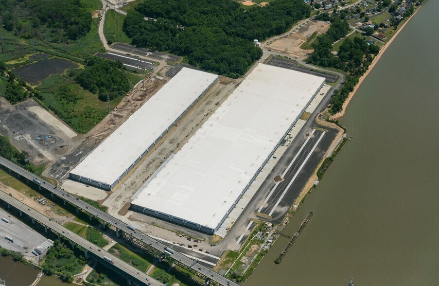 373 N Broadway, Pennsville, NJ à louer - Photo du bâtiment - Image 2 de 6