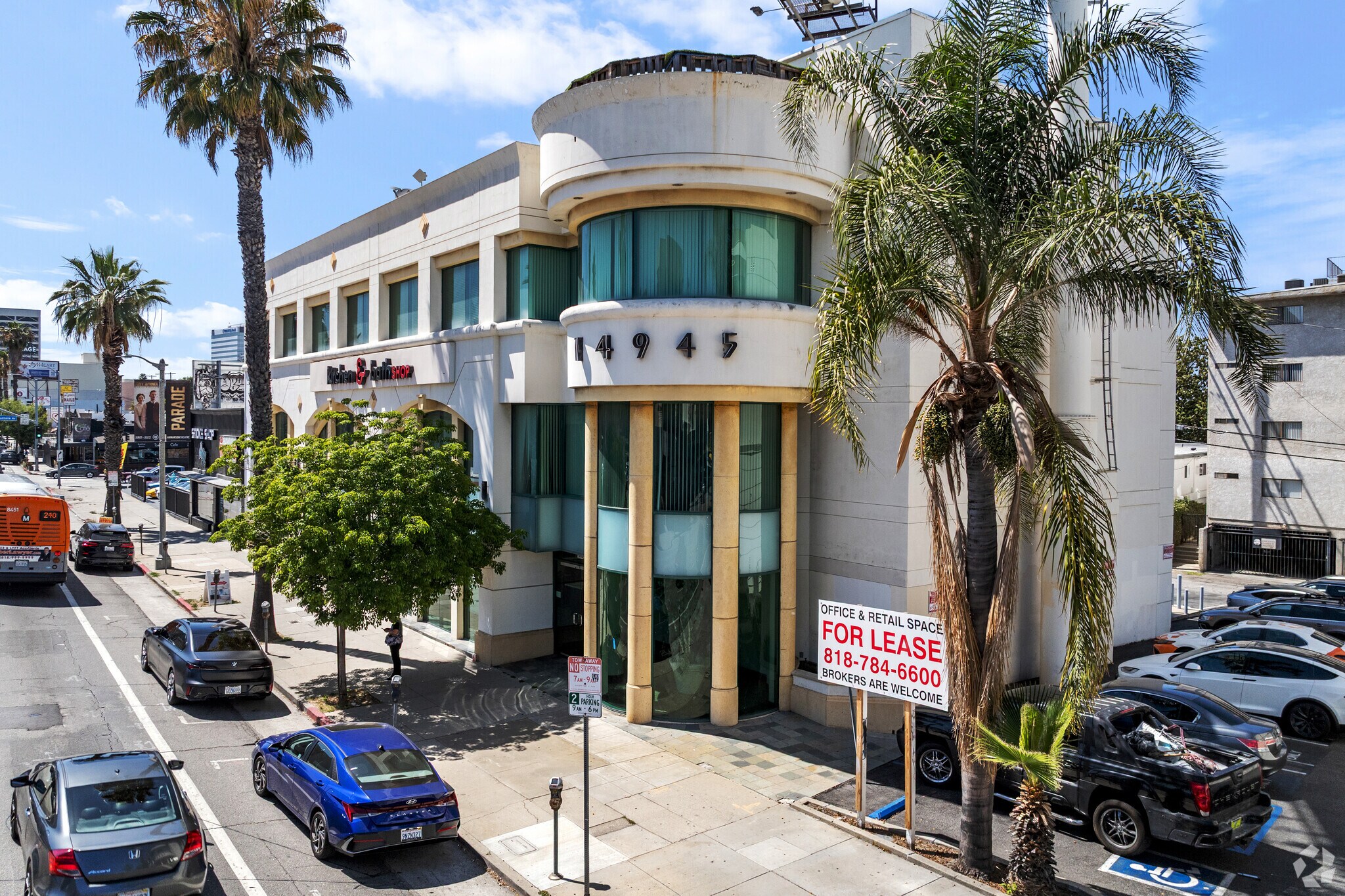 14925-14945 Ventura Blvd, Sherman Oaks, CA à louer Photo du bâtiment- Image 1 de 37