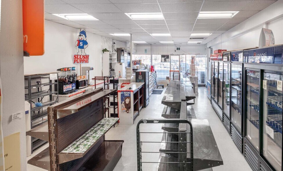 9620 Elbow Dr SW, Calgary, AB for sale - Interior Photo - Image 1 of 1