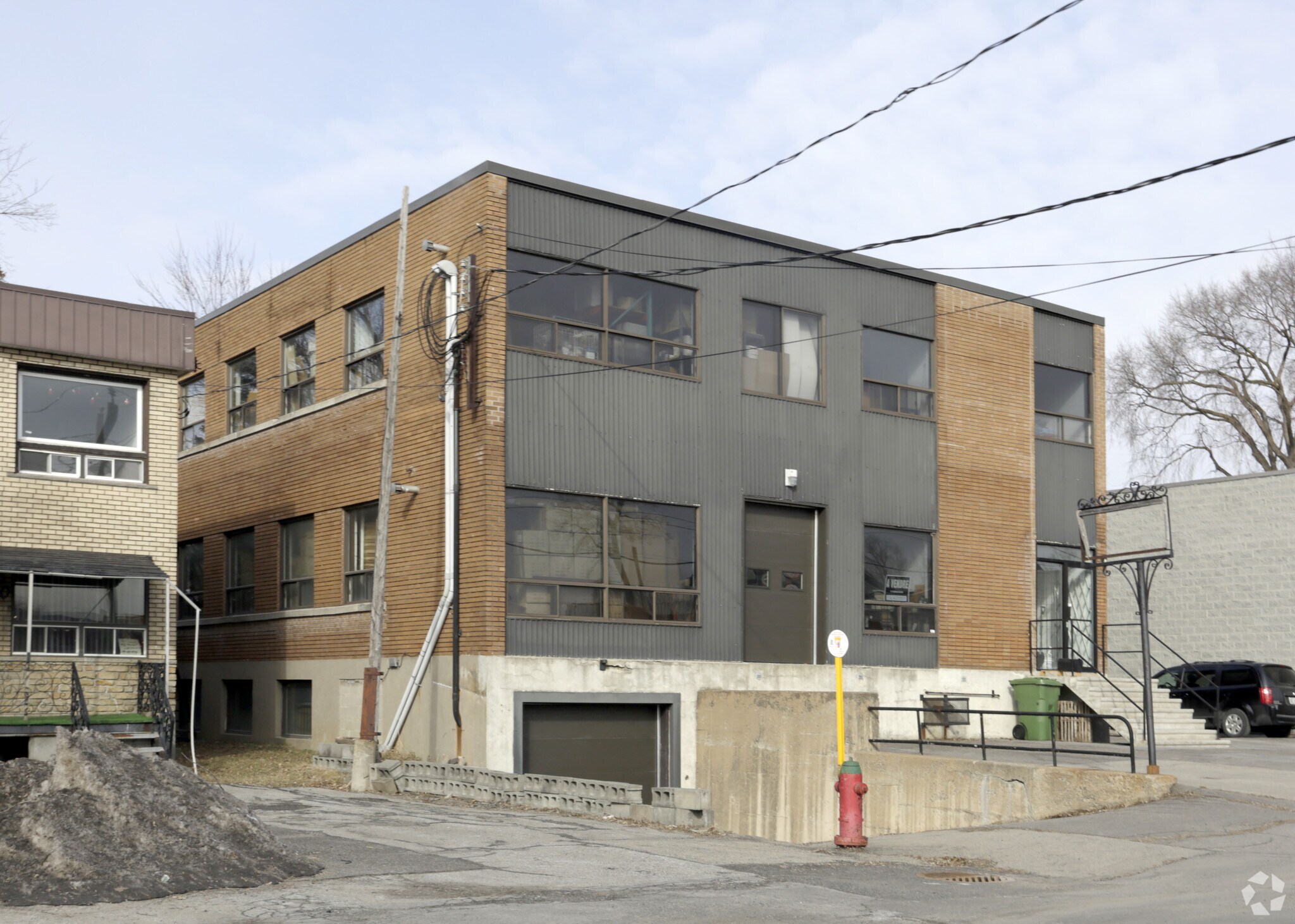 576 Av O'Connell, Dorval, QC for sale Primary Photo- Image 1 of 1