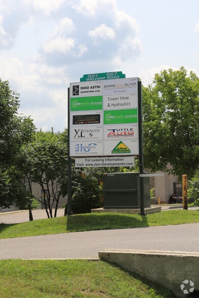 667 Welham Rd, Barrie, ON for lease - Building Photo - Image 3 of 3