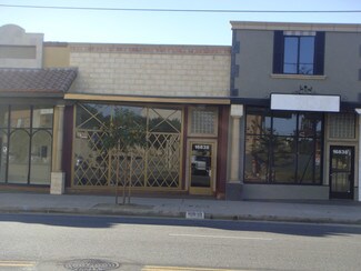 Plus de détails pour 16830-16848 Saticoy St, Van Nuys, CA - Commerce de détail à louer