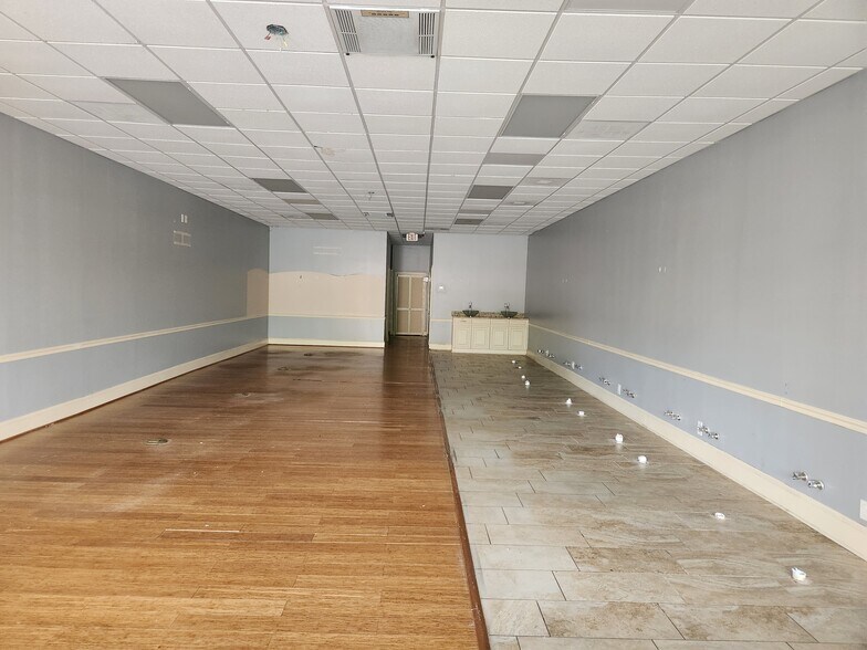 1275 Powers Ferry Rd SE, Marietta, GA à louer - Photo intérieure - Image 3 de 13